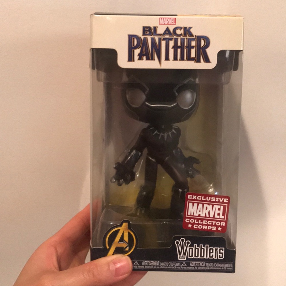 MARVEL COLLECTOR CORPS BLACK PANTHER FUNKO WOBBLER